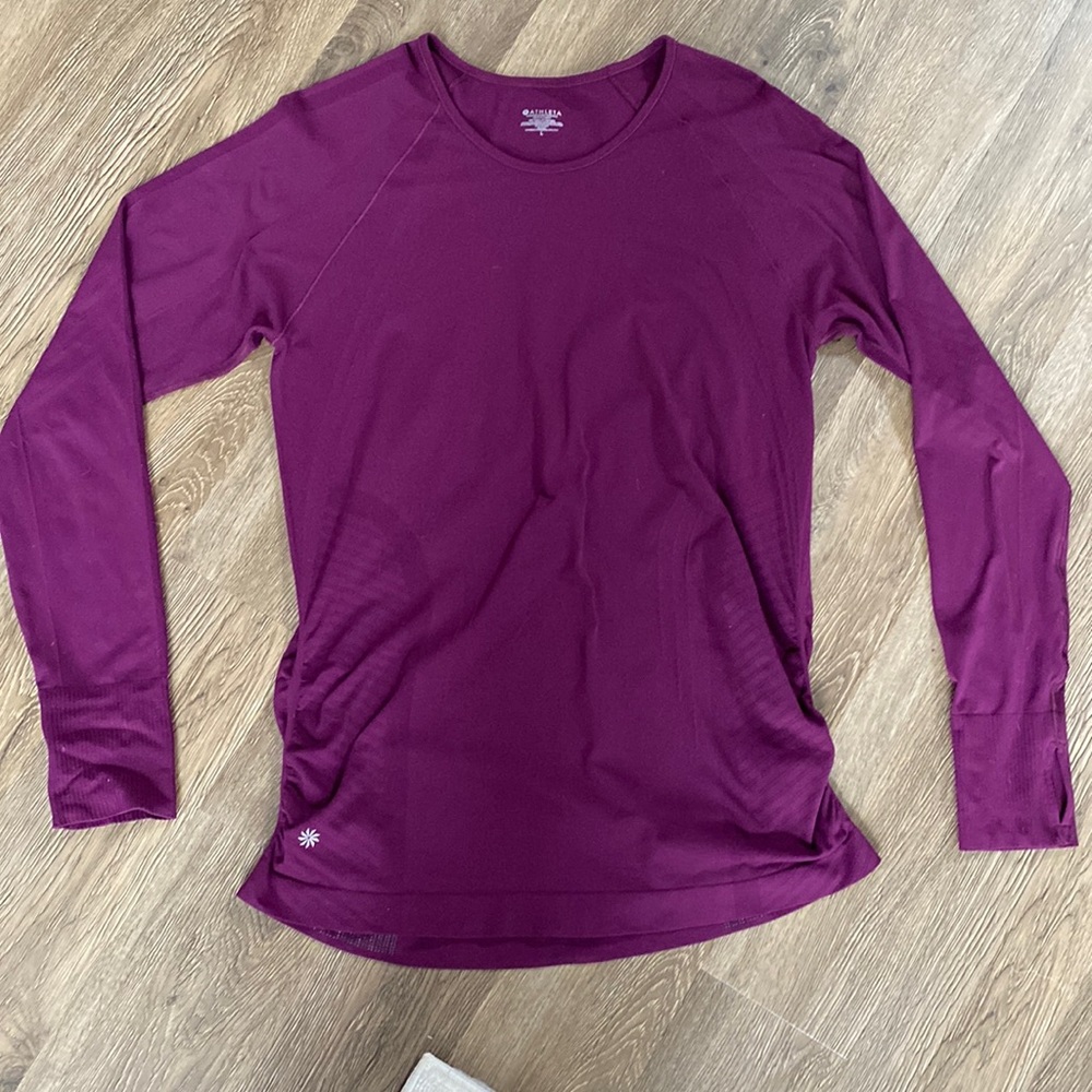 Athleta Momentum Top Size Large